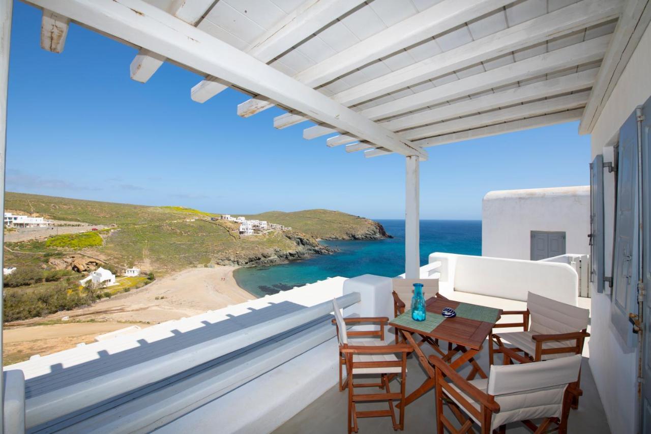 Superior Beachfront Apartment 1 With View To The Aegean Sea Panormos  Екстер'єр фото